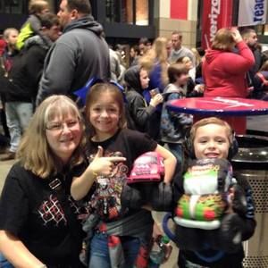 Meet your Posher, Kris